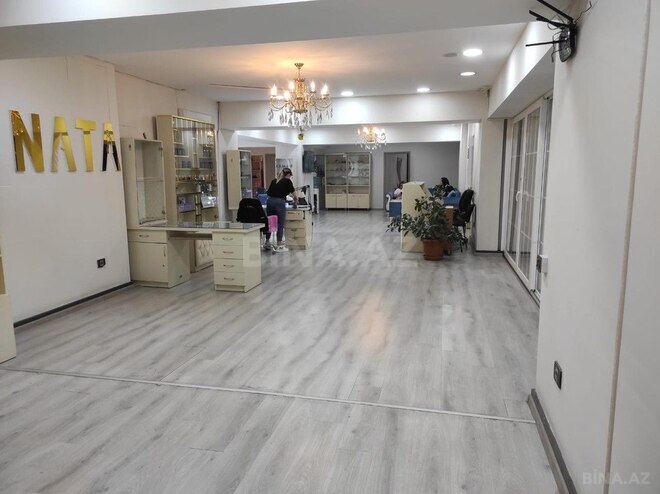 Объект - м. Элмляр Академиясы - 505 м² (5)