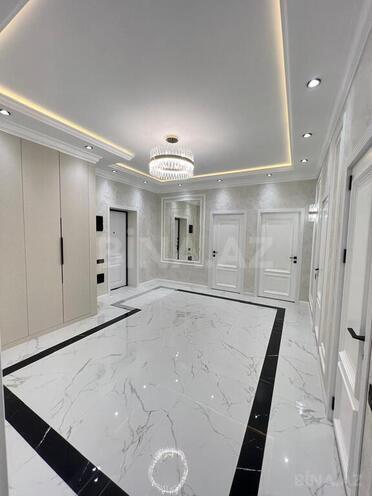 3-комн. новостройка - м. 8 ноября - 145 м² (24)