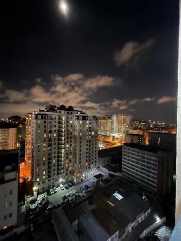 3-комн. новостройка - м. 8 ноября - 145 м² (10)