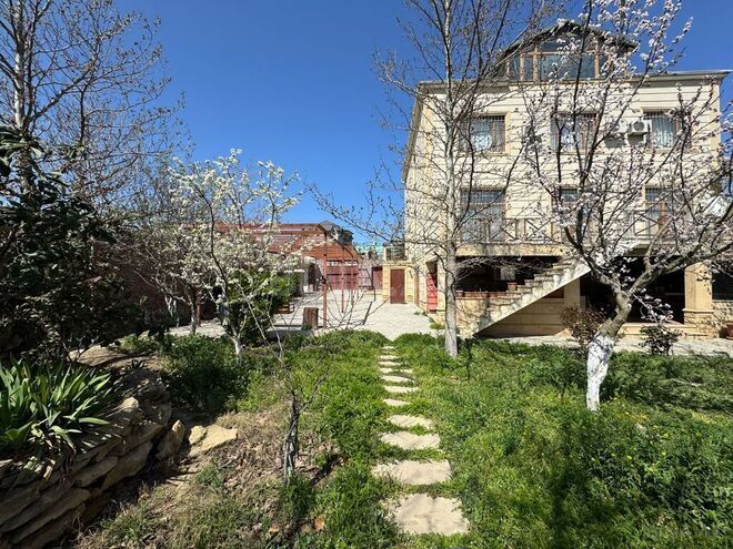 7 otaqlı həyət evi/bağ evi - Badamdar q. - 600 m² (1)