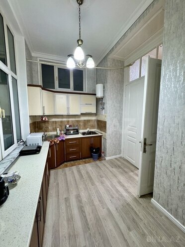 5 otaqlı köhnə tikili - Nizami m. - 150 m² (11)