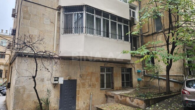 2 otaqlı köhnə tikili - İçəri Şəhər m. - 65 m² (14)