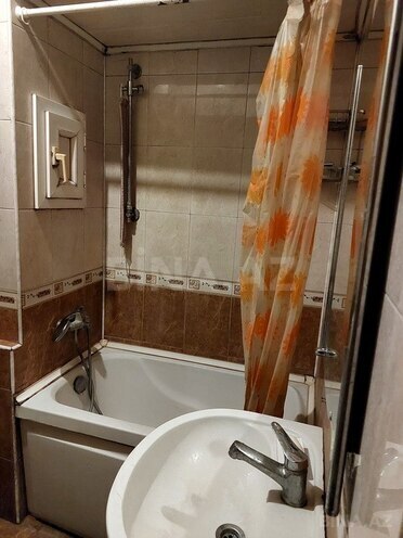 2-комн. вторичка - м. Мемар Аджеми - 64 м² (4)