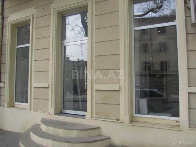 Obyekt - Elmlər Akademiyası m. - 160 m² (1)