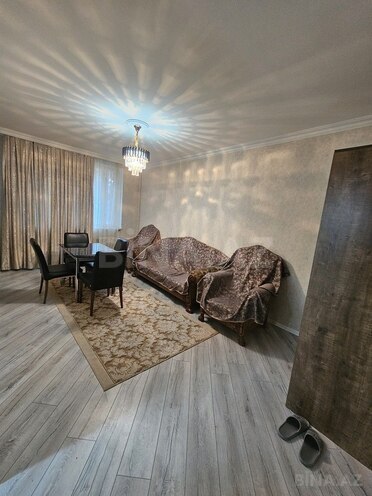 2 otaqlı köhnə tikili - Azadlıq Prospekti m. - 70 m² (2)