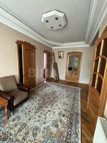 6 otaqlı həyət evi/bağ evi - Bülbülə q. - 500 m² (13)