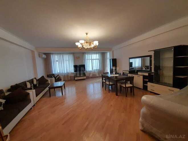 4 otaqlı yeni tikili - 28 May m. - 196 m² (1)