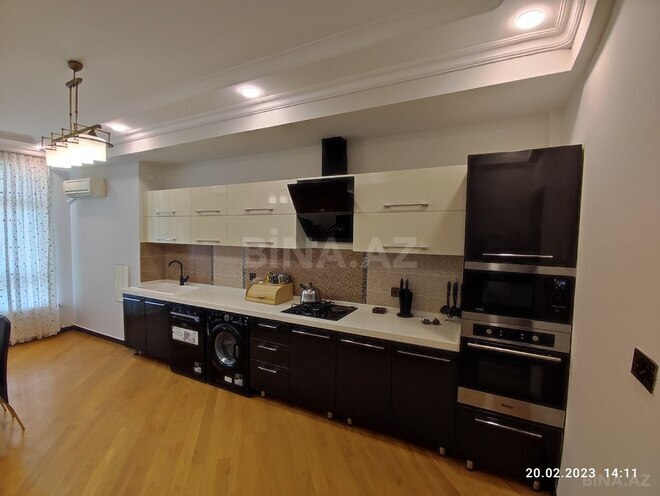 4 otaqlı yeni tikili - Şah İsmayıl Xətai m. - 190 m² (21)