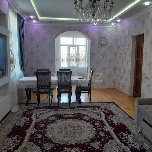 4 otaqlı həyət evi/bağ evi - Savalan q. - 200 m² (4)