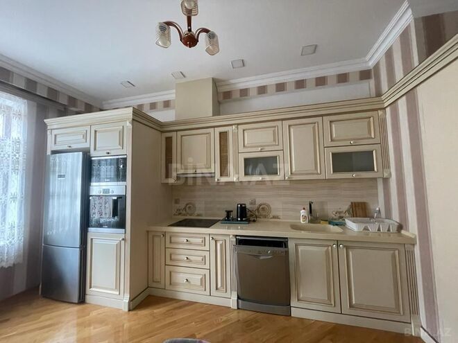4 otaqlı yeni tikili - Ağ şəhər q. - 152 m² (1)