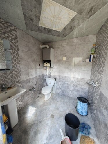 6 otaqlı həyət evi/bağ evi - Qaraçuxur q. - 220 m² (27)