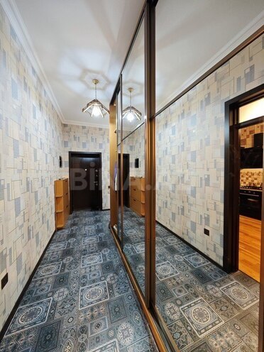 6 otaqlı həyət evi/bağ evi - Qaraçuxur q. - 220 m² (22)
