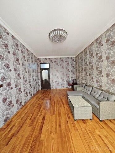 6 otaqlı həyət evi/bağ evi - Qaraçuxur q. - 220 m² (15)