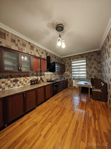 6 otaqlı həyət evi/bağ evi - Qaraçuxur q. - 220 m² (23)