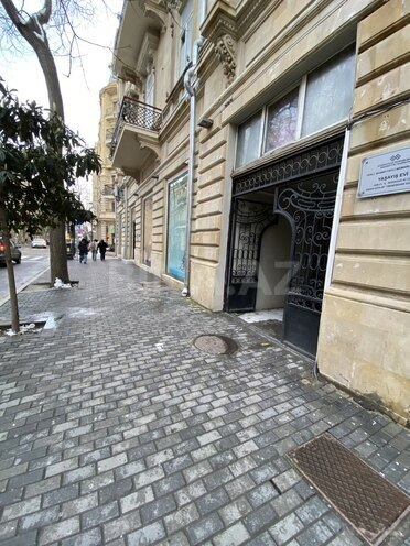 1 otaqlı köhnə tikili - Sahil m. - 50 m² (1)