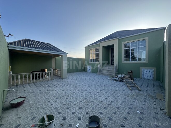 4 otaqlı həyət evi/bağ evi - Maştağa q. - 130 m² (1)