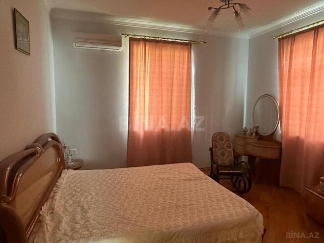 6 otaqlı həyət evi/bağ evi - Novxanı q. - 193 m² (15)