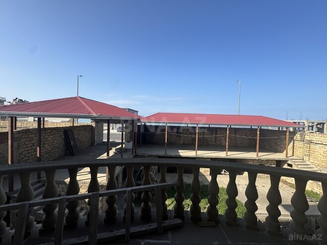 12 otaqlı həyət evi/bağ evi - Novxanı q. - 570 m² (16)