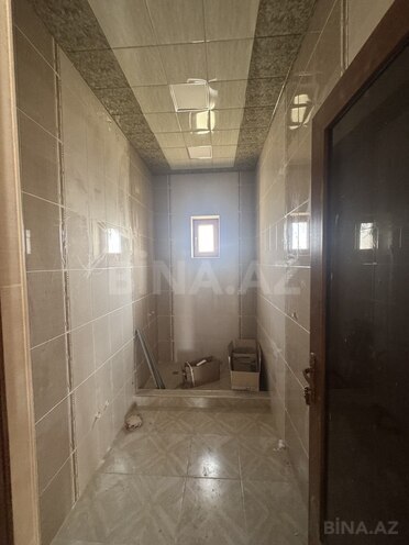 12 otaqlı həyət evi/bağ evi - Novxanı q. - 570 m² (20)