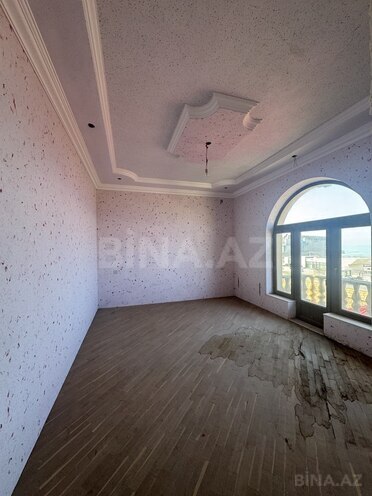 12 otaqlı həyət evi/bağ evi - Novxanı q. - 570 m² (23)