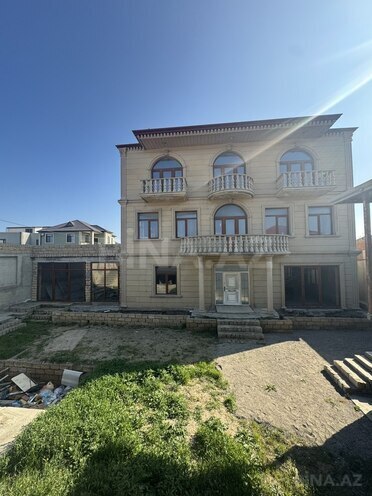 12 otaqlı həyət evi/bağ evi - Novxanı q. - 570 m² (9)