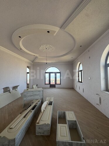 12 otaqlı həyət evi/bağ evi - Novxanı q. - 570 m² (26)