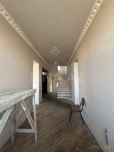 12 otaqlı həyət evi/bağ evi - Novxanı q. - 570 m² (18)