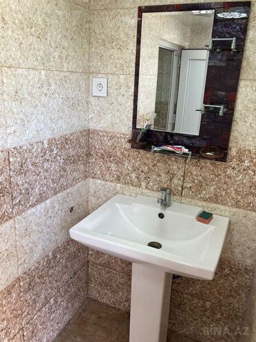 5 otaqlı həyət evi/bağ evi - Şüvəlan q. - 125 m² (13)