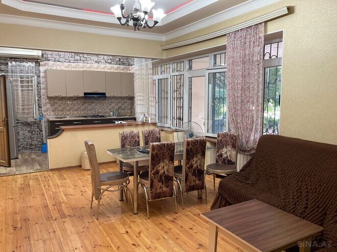 5 otaqlı həyət evi/bağ evi - Şüvəlan q. - 125 m² (17)