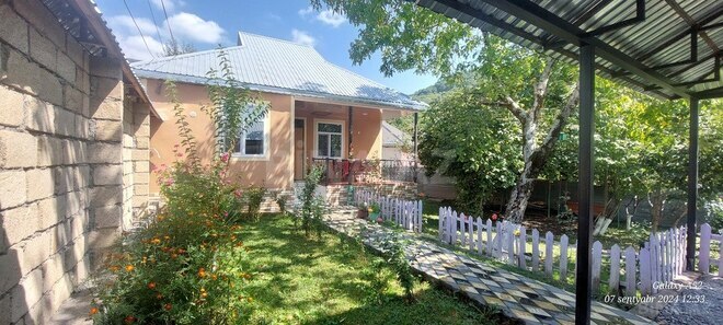 2 otaqlı həyət evi/bağ evi - Qəbələ - 95 m² (1)