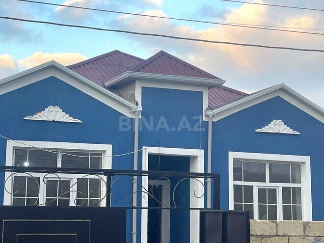 3 otaqlı həyət evi/bağ evi - Saray q. - 110 m² (3)
