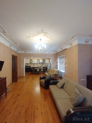 7-комн. дом/дача - пос. Бадамдар - 290 м² (9)