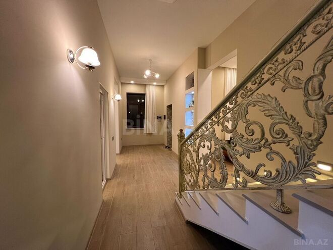 7-комн. дом/дача - пос. Шувеляны - 350 м² (23)