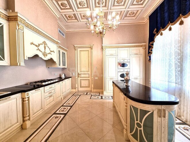 Satılır 9 otaqlı həyət evi/bağ evi 1 000 m², 9-cu mikrorayon q., photo 17 from 32