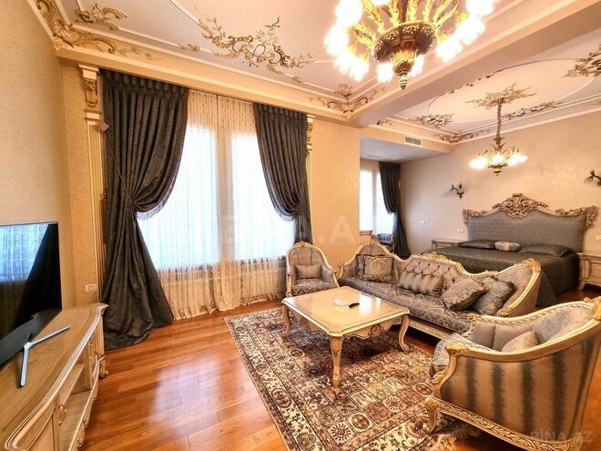 Satılır 9 otaqlı həyət evi/bağ evi 1 000 m², 9-cu mikrorayon q., photo 23 from 32