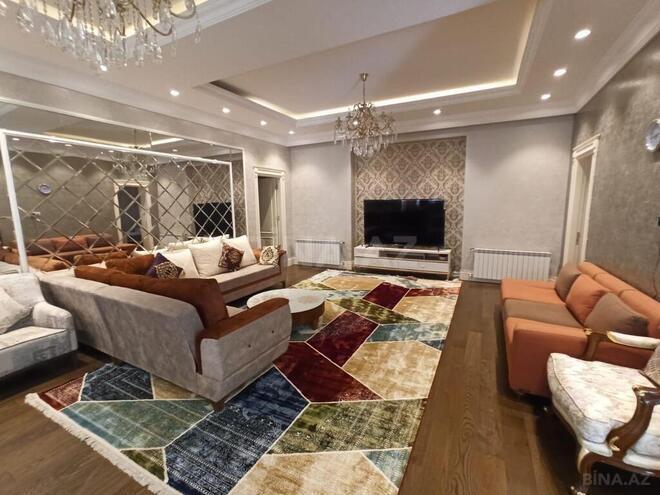 6 otaqlı həyət evi/bağ evi - Şüvəlan q. - 350 m² (11)