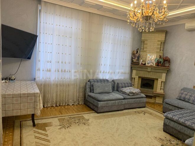 5 otaqlı həyət evi/bağ evi - Novxanı q. - 240 m² (12)