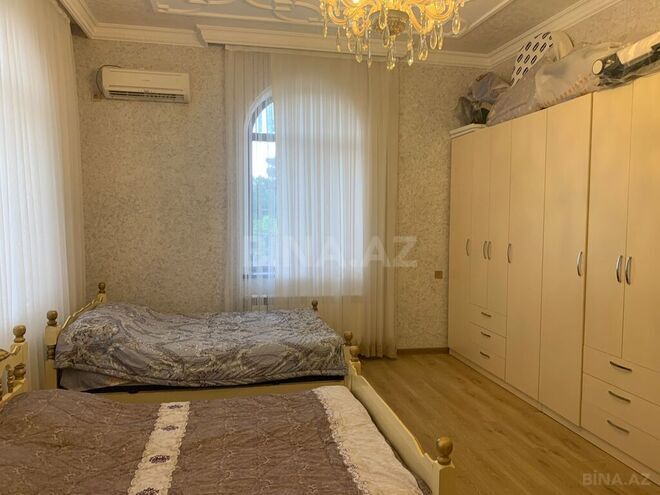 5 otaqlı həyət evi/bağ evi - Novxanı q. - 240 m² (19)