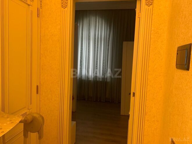 5 otaqlı həyət evi/bağ evi - Novxanı q. - 240 m² (15)
