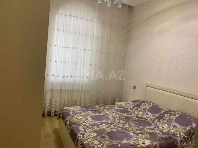 5 otaqlı həyət evi/bağ evi - Novxanı q. - 240 m² (9)
