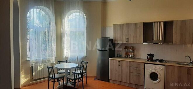 6 otaqlı həyət evi/bağ evi - Mərdəkan q. - 175 m² (24)