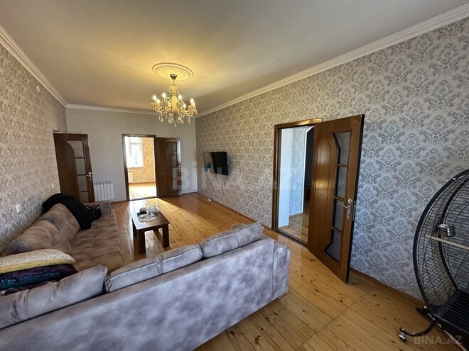 5 otaqlı həyət evi/bağ evi - Lökbatan q. - 155 m² (19)