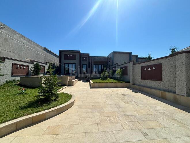 4 otaqlı həyət evi/bağ evi - Mərdəkan q. - 195 m² (1)