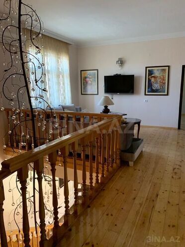 8 otaqlı həyət evi/bağ evi - Mərdəkan q. - 300 m² (19)
