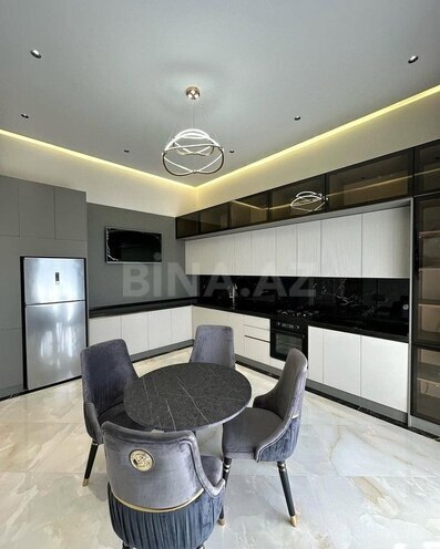 4 otaqlı həyət evi/bağ evi - Mərdəkan q. - 200 m² (5)