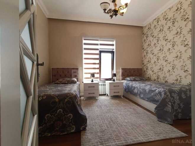 5 otaqlı həyət evi/bağ evi - Mərdəkan q. - 280 m² (20)