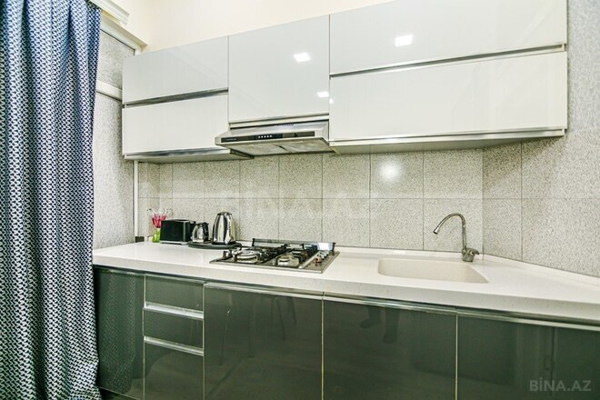 1 otaqlı köhnə tikili - Sahil m. - 25 m² (11)