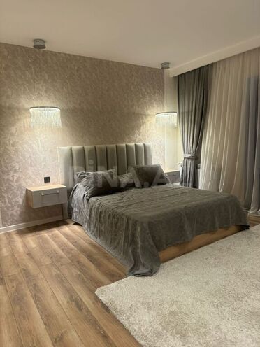 5 otaqlı həyət evi/bağ evi - Şüvəlan q. - 230 m² (11)