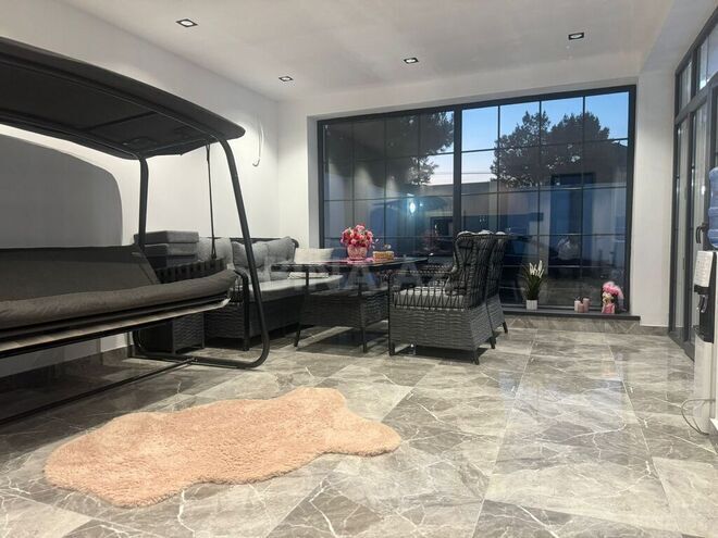 5 otaqlı həyət evi/bağ evi - Şüvəlan q. - 230 m² (4)