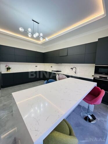 6 otaqlı həyət evi/bağ evi - Mərdəkan q. - 380 m² (25)